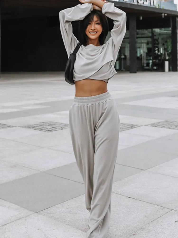 SheVogue Solid Color Lounge Set – Women's Spring/Summer Two-Piece Streetwear with Long Sleeve Top & Wide-Leg Trousers