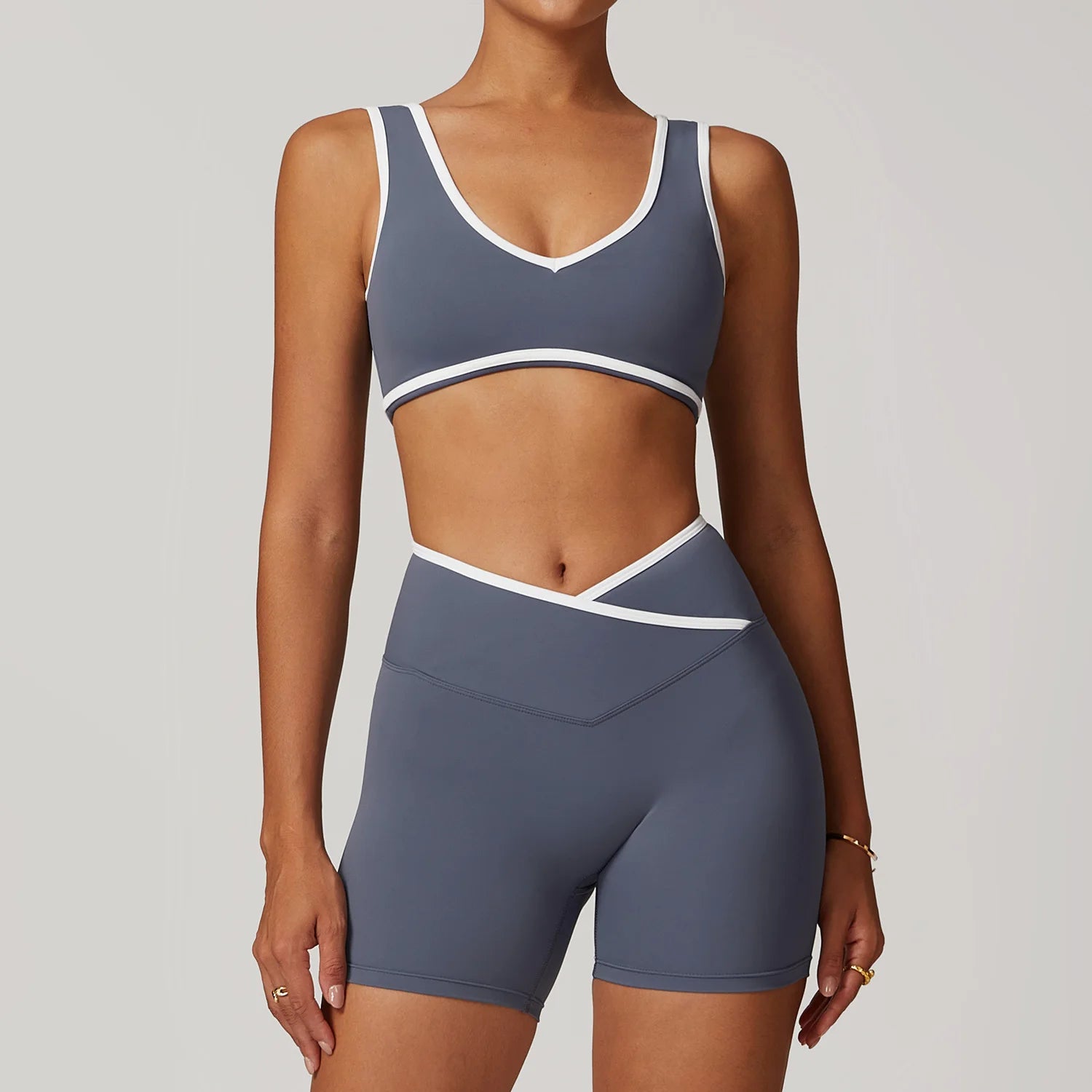 SheVogue 2PCS Seamless Yoga Set – Push-Up Sports Bra & Leggings Activewear