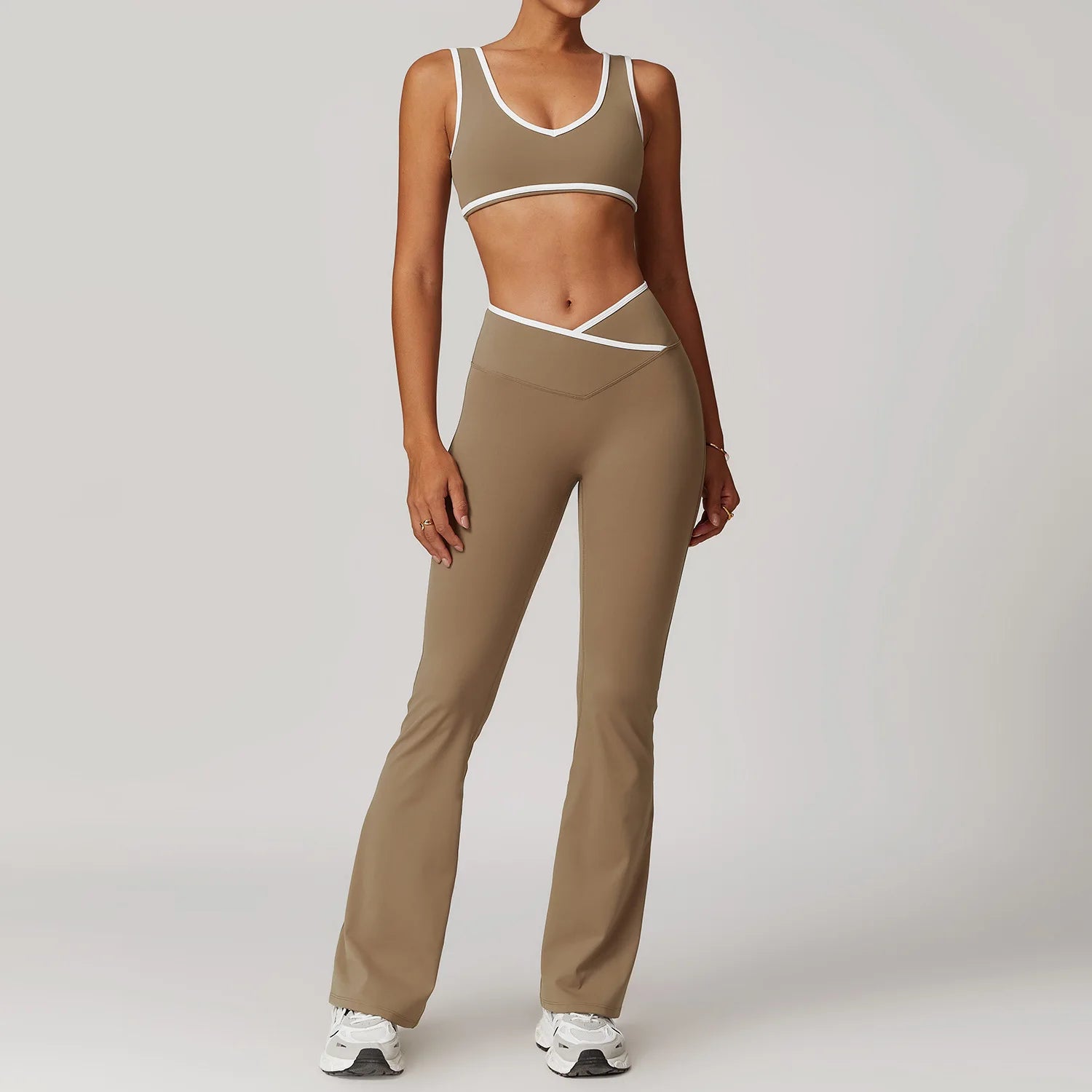 SheVogue 2PCS Seamless Yoga Set – Push-Up Sports Bra & Leggings Activewear