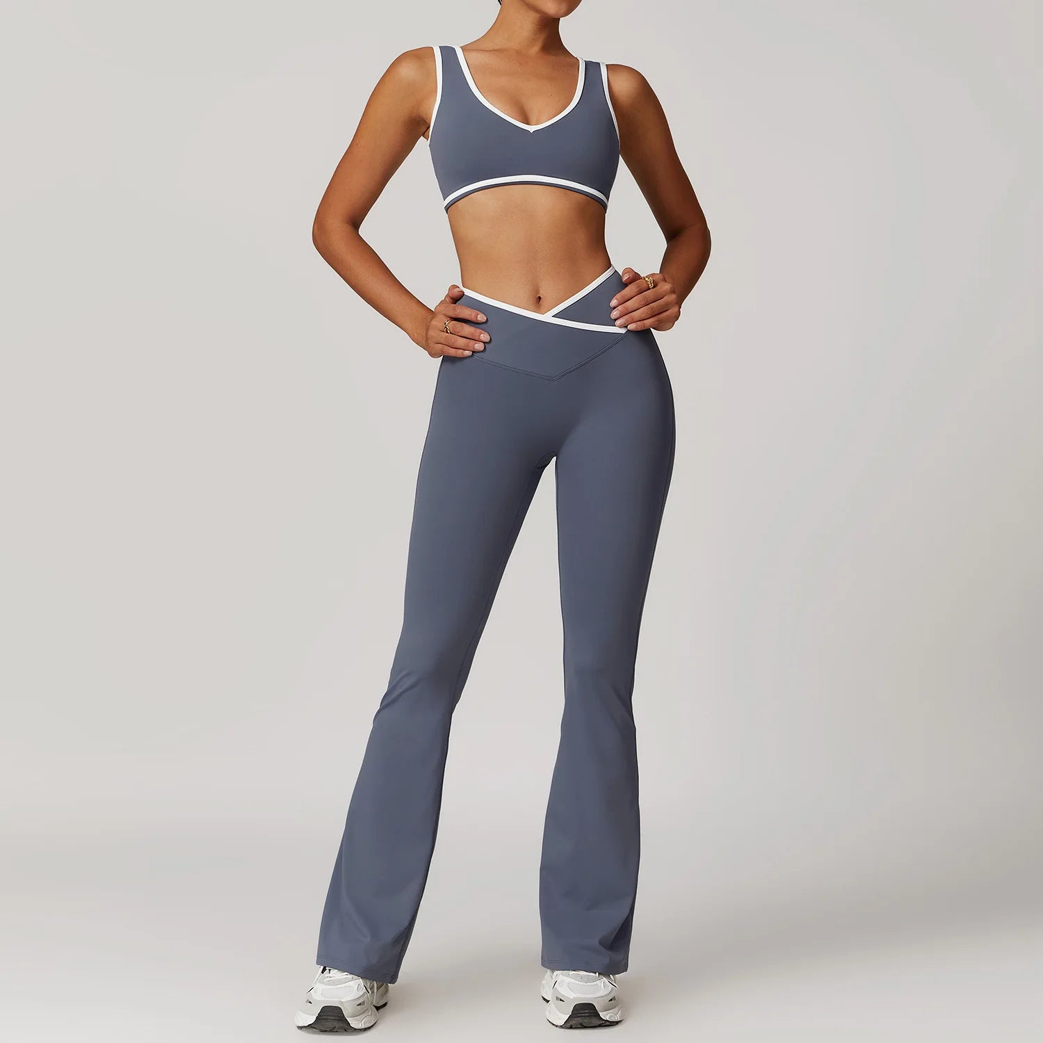 SheVogue 2PCS Seamless Yoga Set – Push-Up Sports Bra & Leggings Activewear