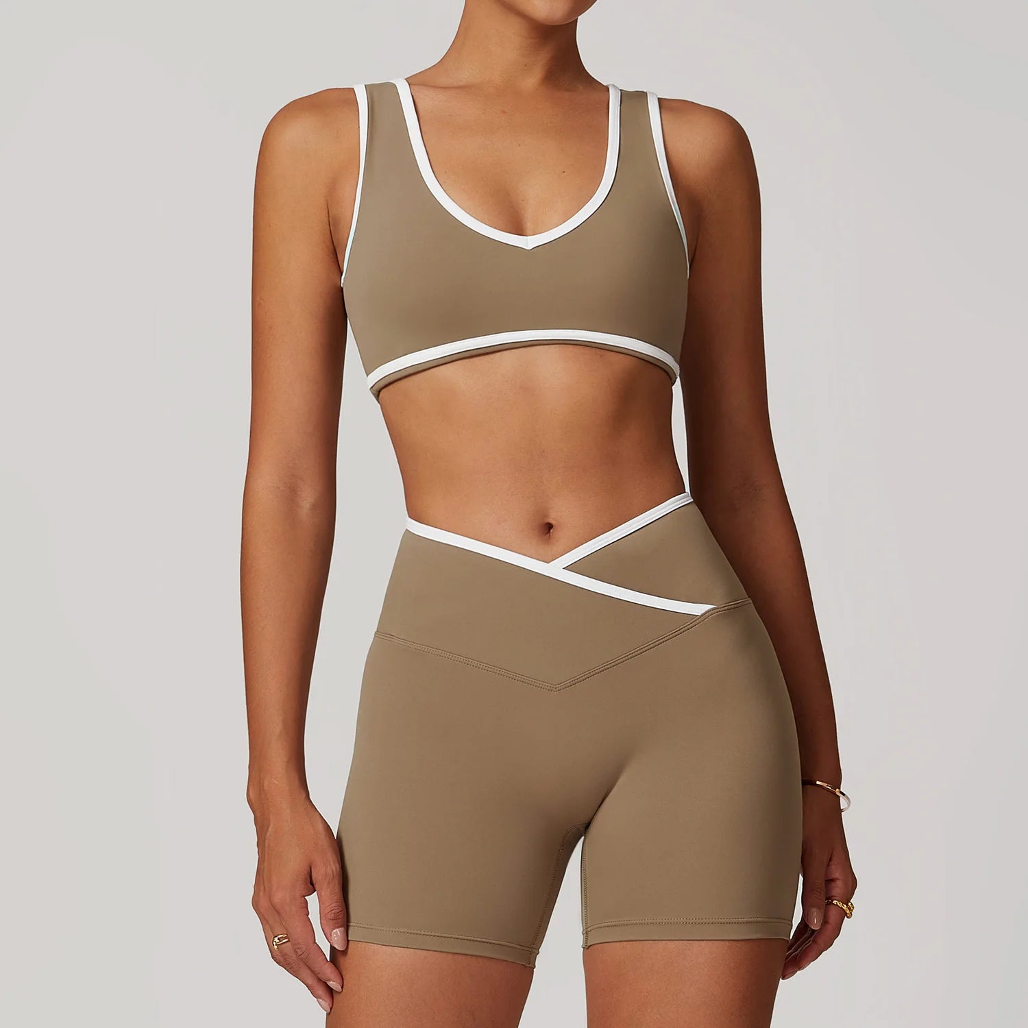 SheVogue 2PCS Seamless Yoga Set – Push-Up Sports Bra & Leggings Activewear